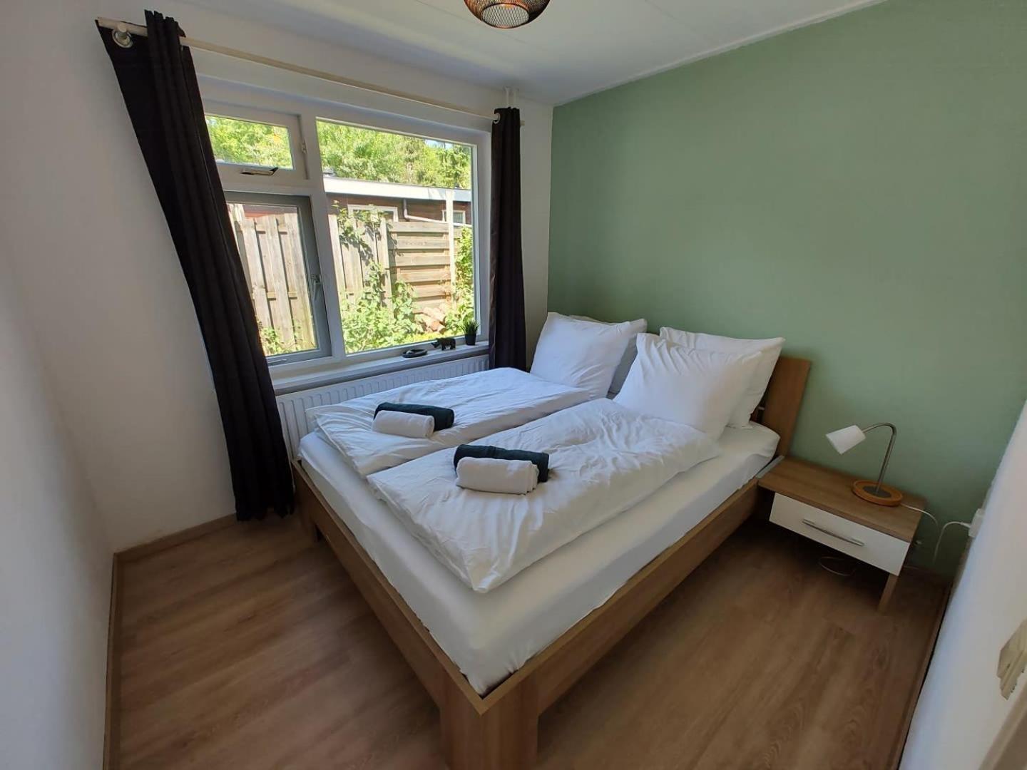 Vakantiehuis Op Rustig Bospark Veluwe Voorthuizen Exterior foto